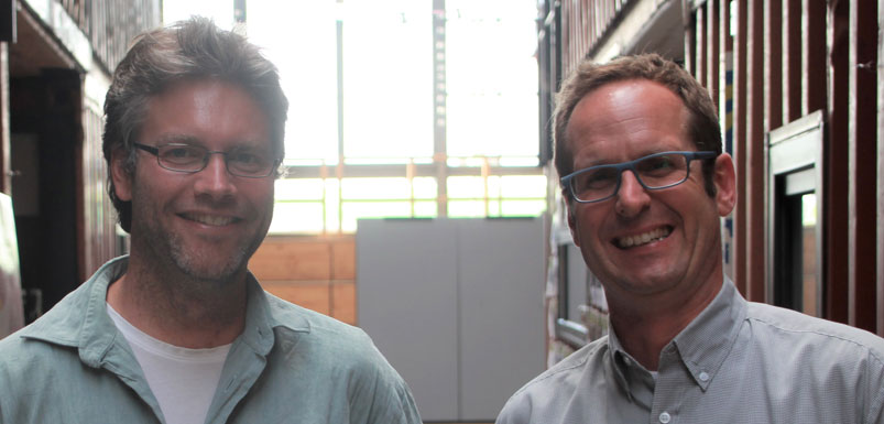 Physiker Sebastian Pingel und Plesch von der Gorfion Green Energy Die Vorstände Sebastian Pingel und Plesch von der Gorfion Green Energy setzen sich für die Energiewende ein