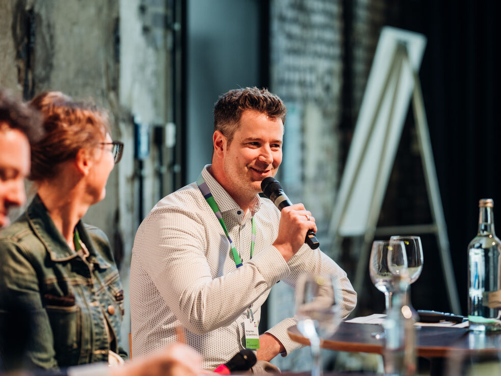 Michael Ahlers beim Jubiläumsfestival der GLS Bank