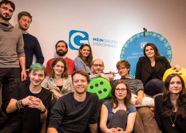 Das Team der Organisation Mein Grundeinkommen.