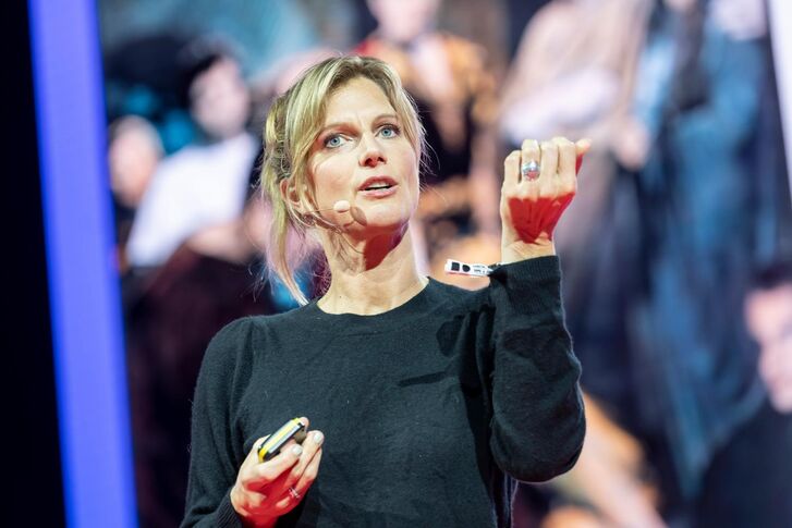 Mehr lesen zu „Interview mit Maja Göpel“