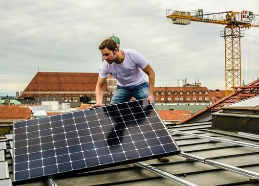 Sonnenenergie nutzen - Photovoltaikanlagen finanzieren | Details zur PV-Finanzierung mit dem GLS Bank Kredit