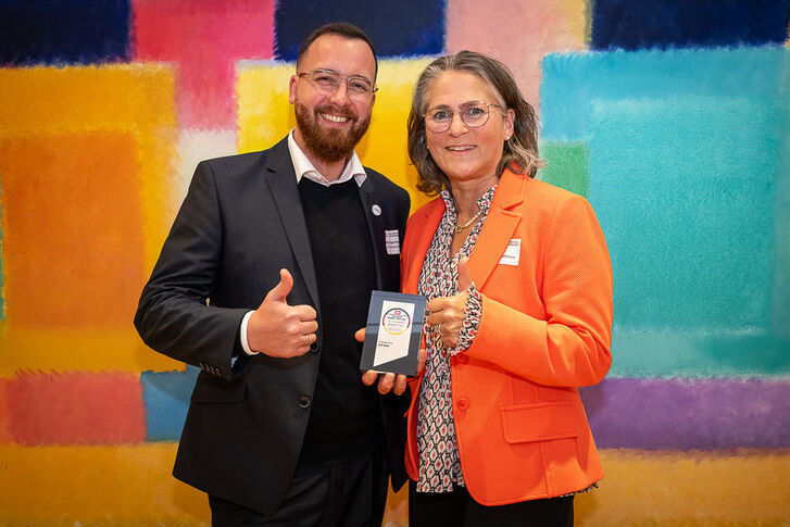 Mehr lesen zu „Ausgezeichnete Fairness“