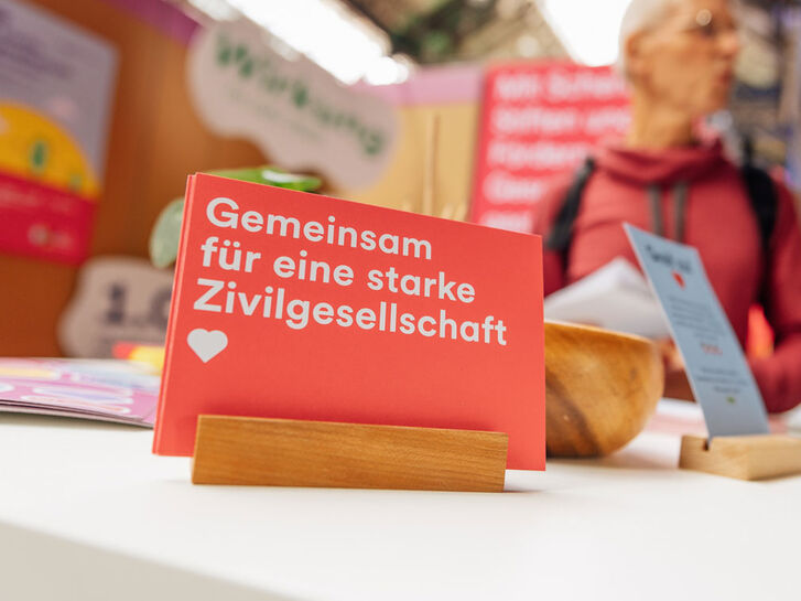 Mehr lesen zu „Warum wir vor den Landtagswahlen über Vielfalt, Demokratie und Zukunftsmut sprechen“