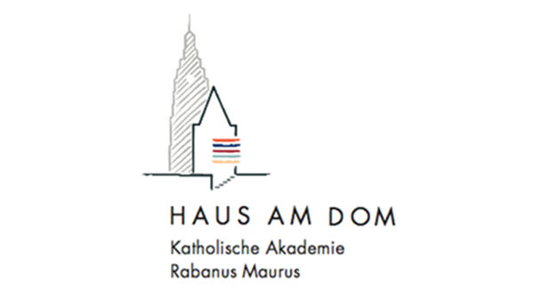 Strichzeichnung eines Gebäudes mit Text: Haus am Dom, Katholische Akademie Rabanus Maurus.