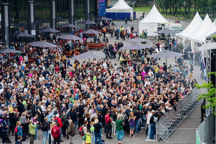 Mehr lesen zu „Gutes Morgen Festival: feiern, entdecken, erfahren, zusammen sein“