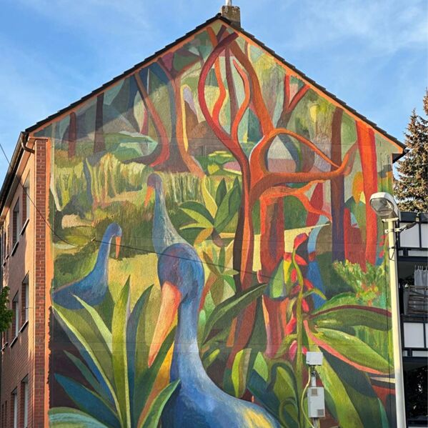 Gemälde auf Hauswand "Blaue Vögel"
